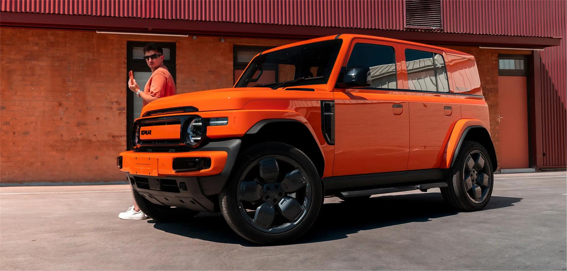 Car V23