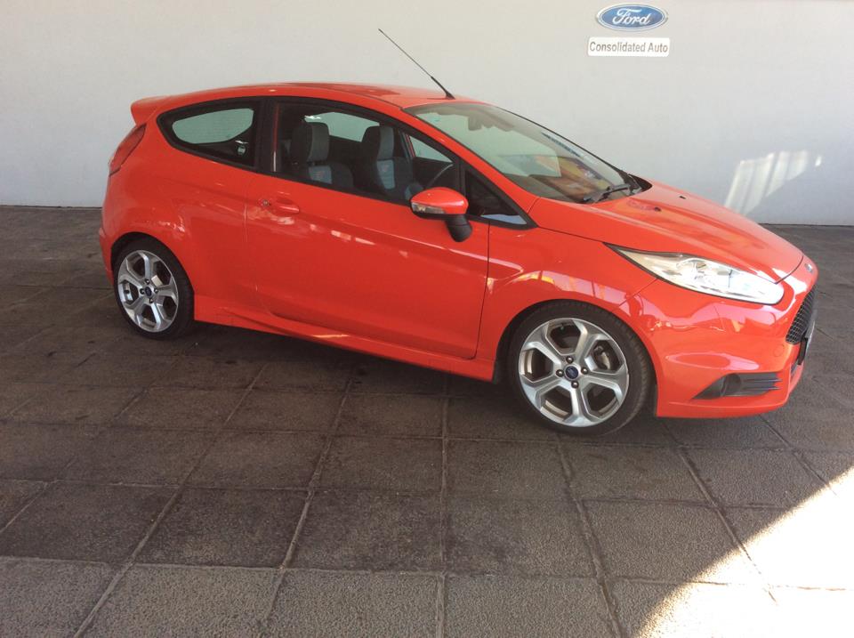 Cars - Ford Fiesta ST was listed for R189,900.00 on 15 Sep at 02:30 by ...