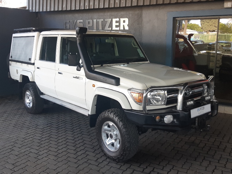 Cars - Toyota Land Cruiser 79 4.0 V6 Double Cab Was Listed For R489,900 