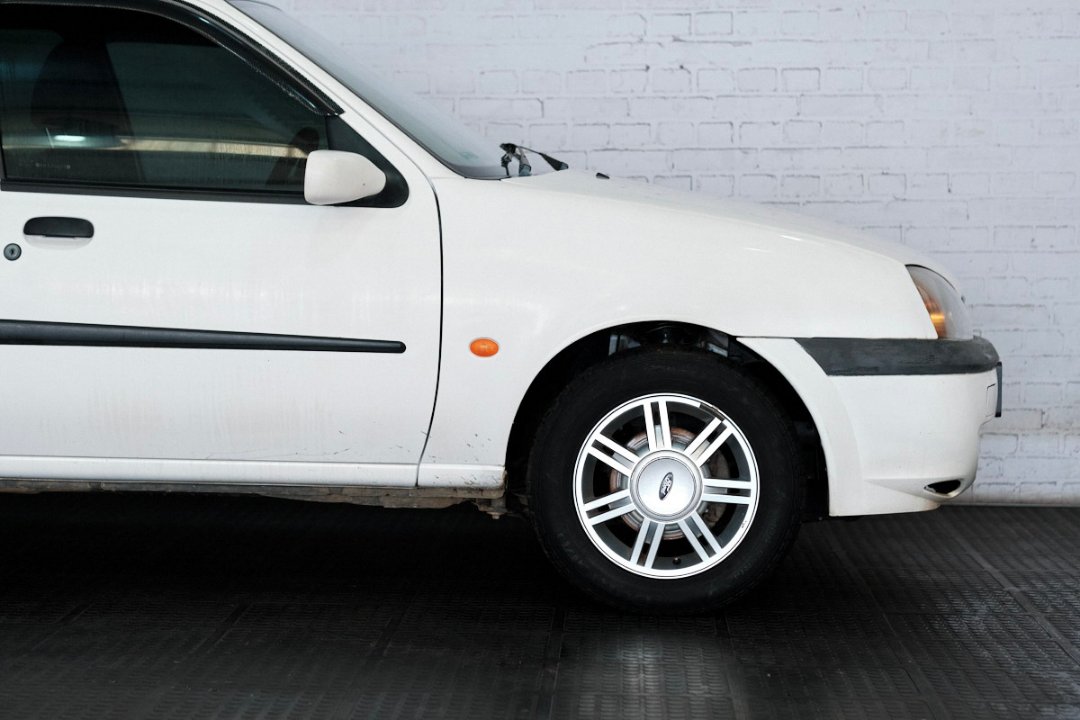  Ford Ikon usados ​​en venta en Edenvale Gauteng