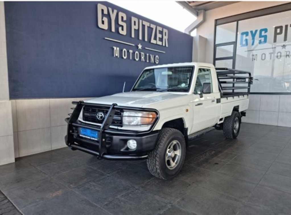 2010 Toyota Land Cruiser 79  for sale - 61759