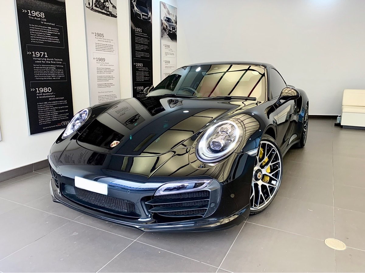 Porsche