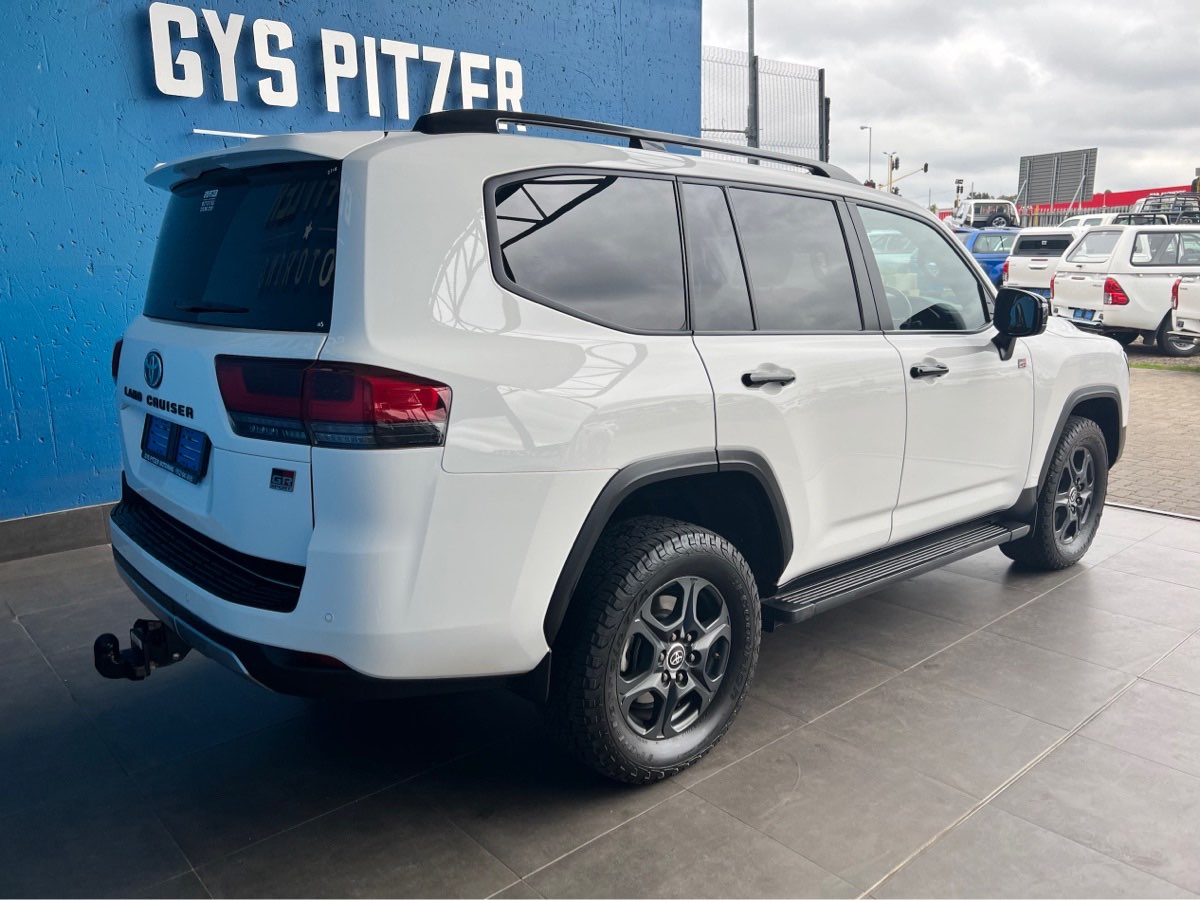 Used 2022 Toyota Land Cruiser 300 for sale in Pretoria Gauteng ID