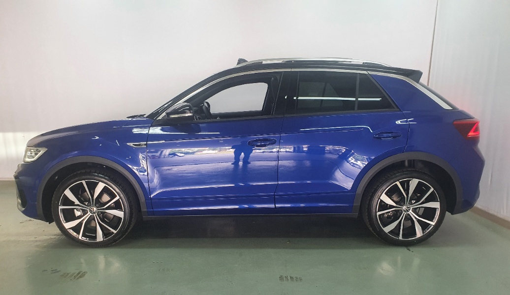 Volkswagen (VW) T-Roc 2.0 TSi 4Motion R-Line DSG for sale - R 705 900 ...