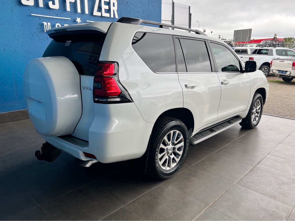 Used 2020 Toyota Land Cruiser: Best Deals, Photos & Reviews - 4wod4s7