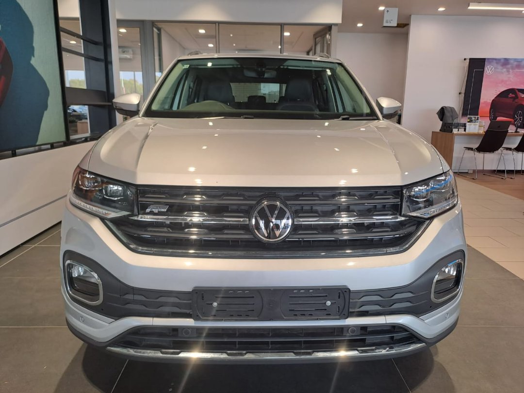 Volkswagen vw t cross 1 5 tsi r line dsg for sale r 486 900