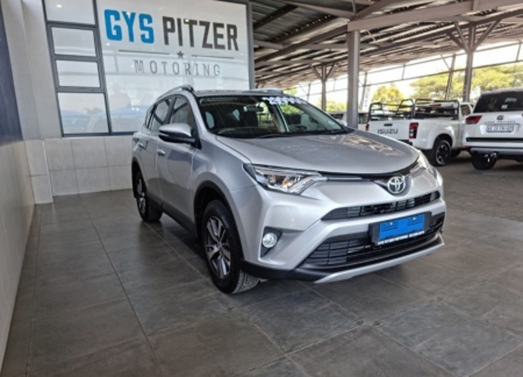 Toyota rav4 2016 года