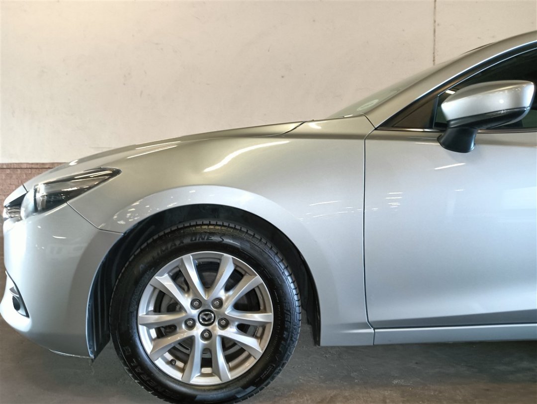 Used 2017 Mazda Mazda 3 for sale in Hillcrest KwaZuluNatal ID HRU