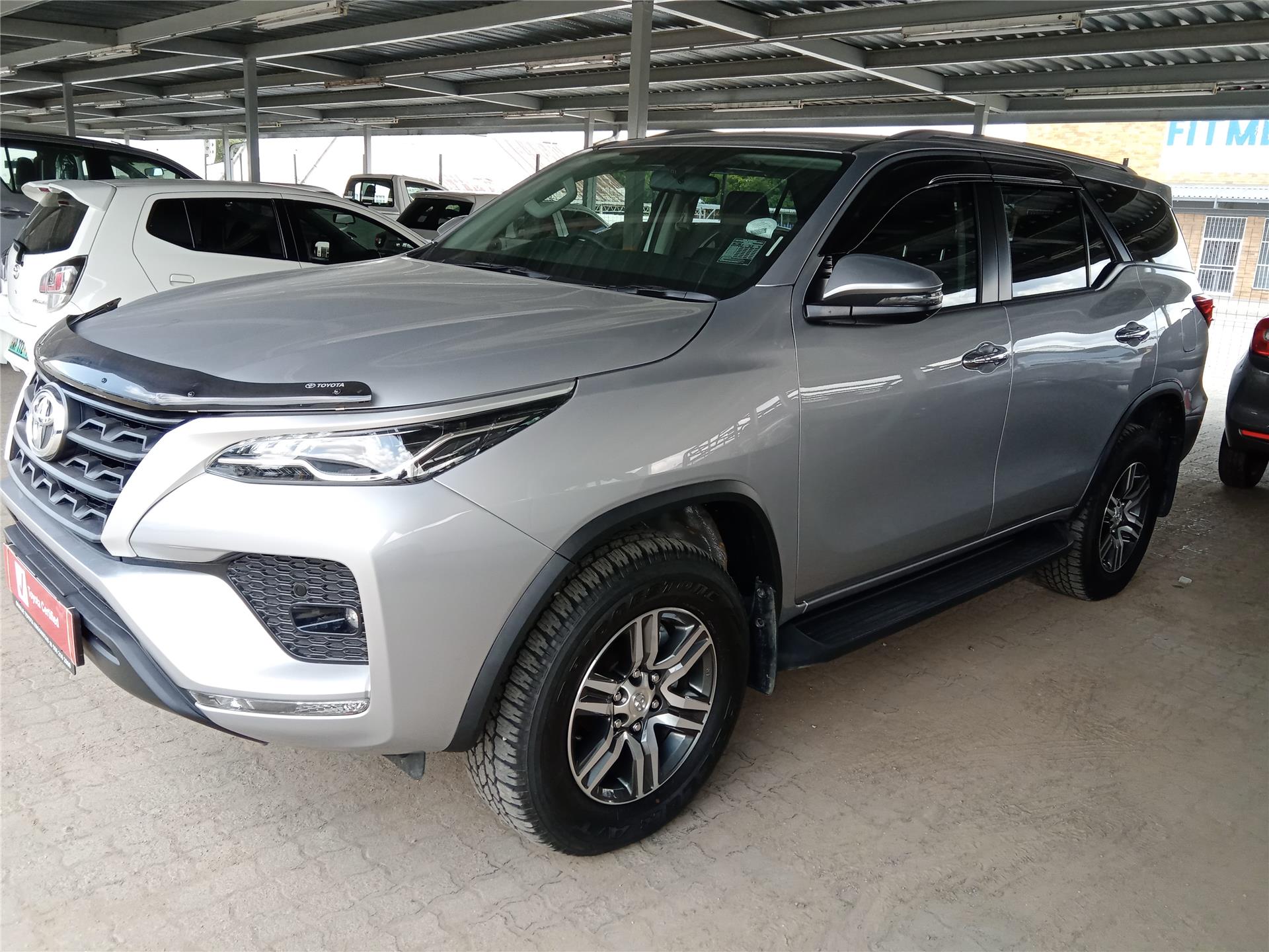 Toyota Fortuner V 2.4 GD-6 Raised Body for sale - R 545 900 | Carfind.co.za