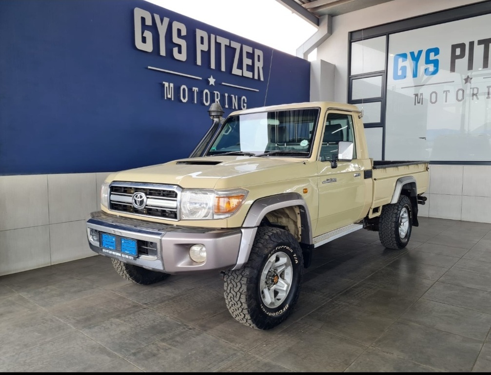 2014 Toyota Land Cruiser 79  for sale - 62589
