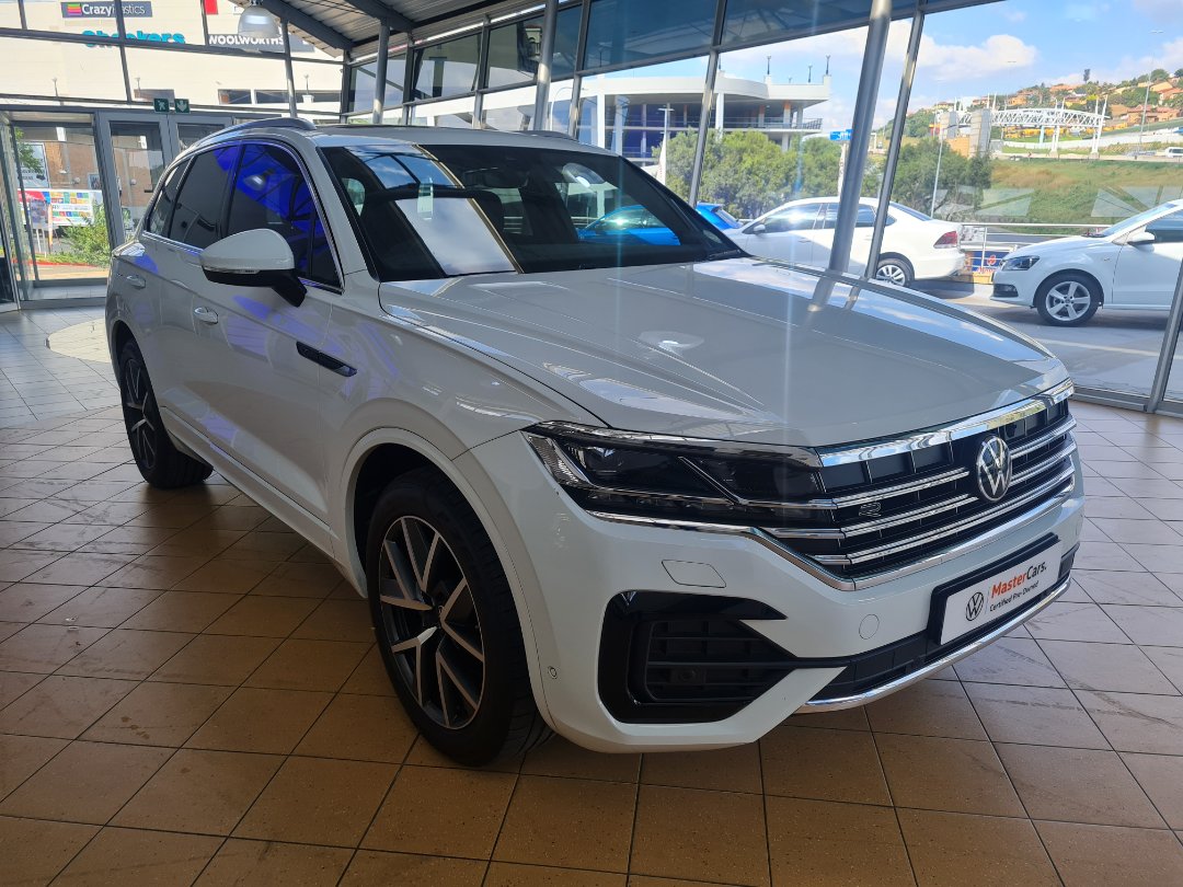 Used 2022 Volkswagen New Touareg for sale in Glen Eagles Gauteng - ID ...