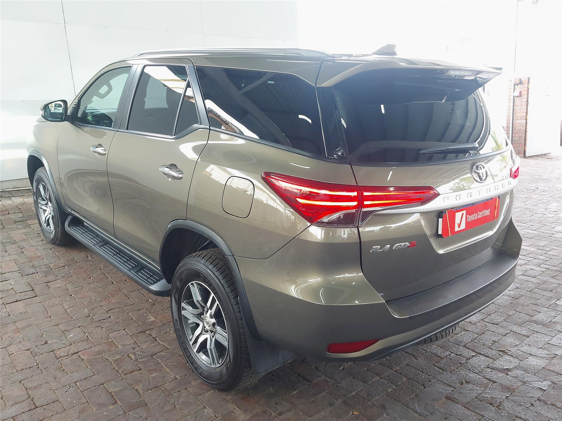 Used 2022 Toyota Fortuner for sale in Uitenhage Eastern Cape - ID ...