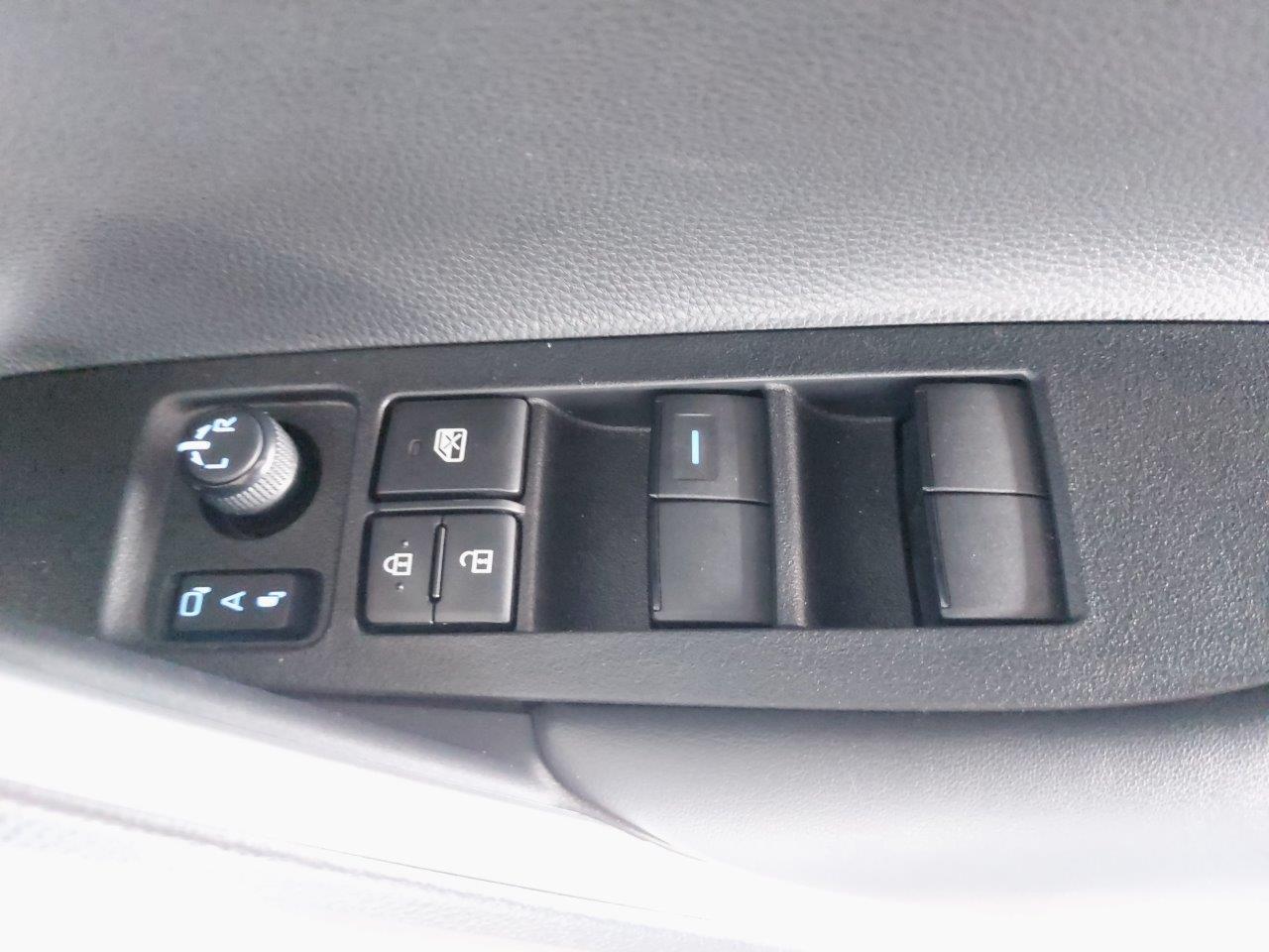 Demo 2023 Toyota Corolla Cross for sale in Uitenhage Eastern Cape ID