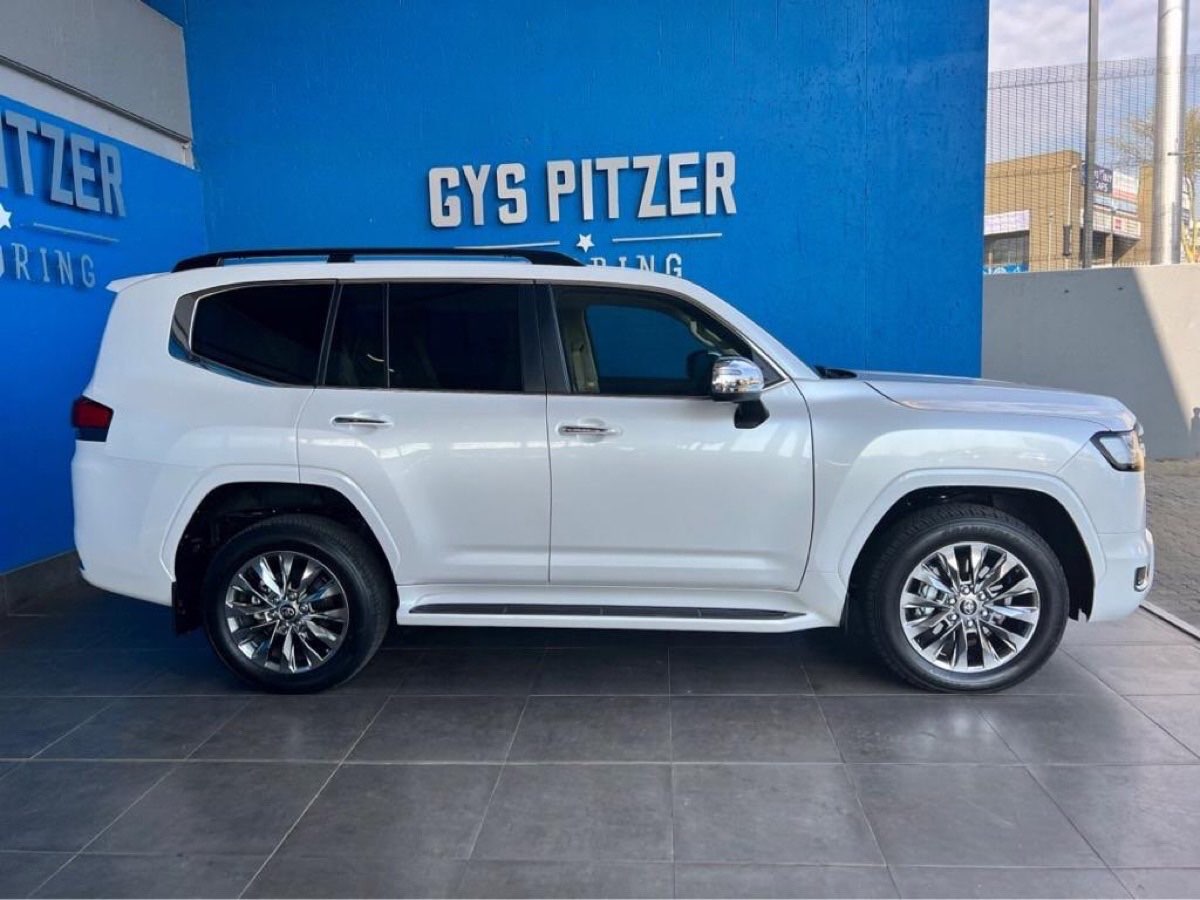 Used 2023 Toyota Land Cruiser 300 for sale in Pretoria Gauteng ID
