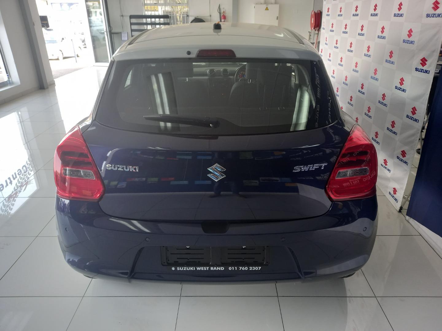 Suzuki Swift 1.2 GL Hatch Auto for sale R 223 900 Carfind.co.za