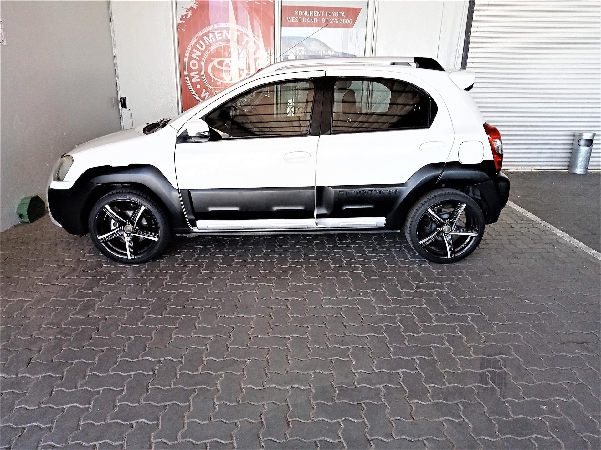 Used 2016 Toyota Etios Hatch for sale in Roodepoort Gauteng ID