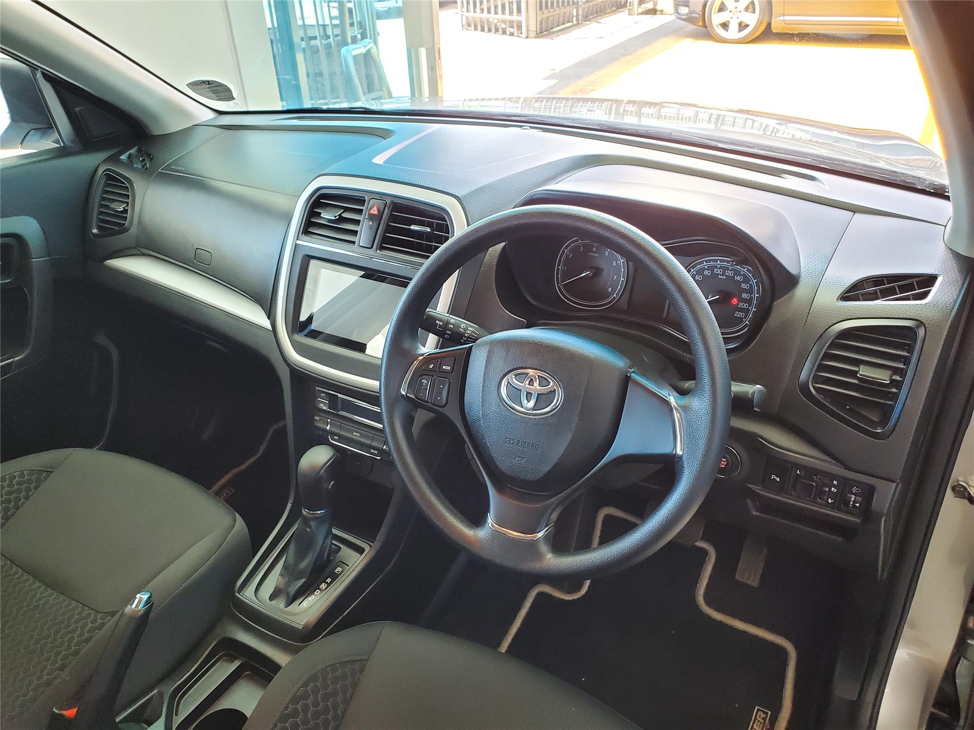 Used 2022 Toyota Urban Cruiser for sale in Randfontein Gauteng - ID ...