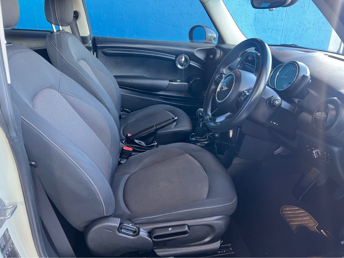 Used 2017 MINI Cooper for sale in Pretoria Gauteng ID SL55819