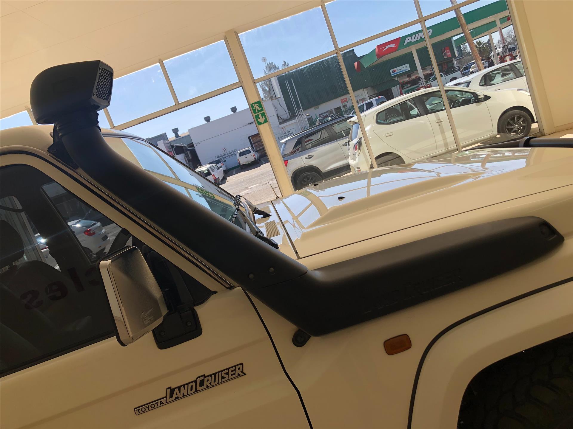 Used 2021 Toyota Land Cruiser 79 for sale in Bothaville Free State ID 1065834/1 CARmag.co.za