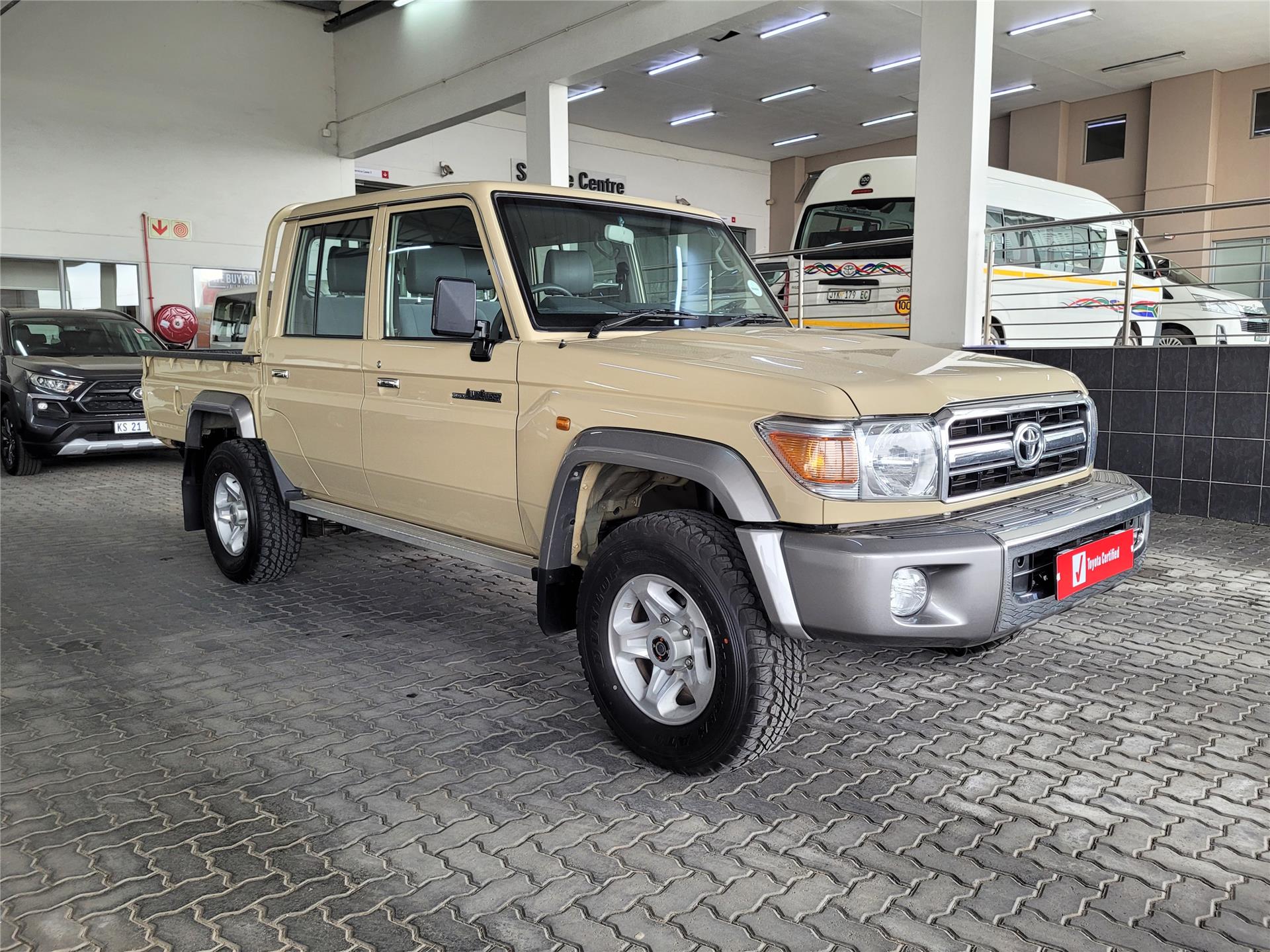 Used 2022 Toyota Land Cruiser 79 for sale in East London Eastern Cape ...