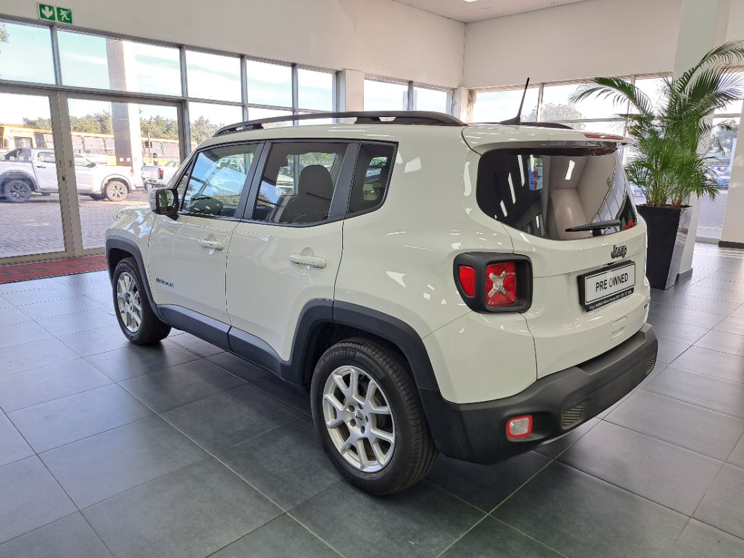 Used 2022 Jeep Renegade for sale in Richards Bay KwaZulu-Natal - ID ...