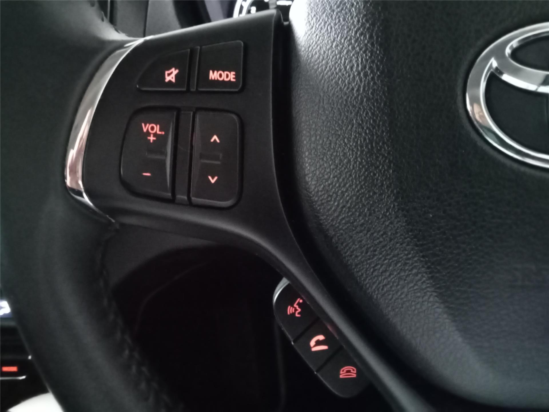 Used 2023 Toyota Urban Cruiser for sale in Roodepoort Gauteng ID