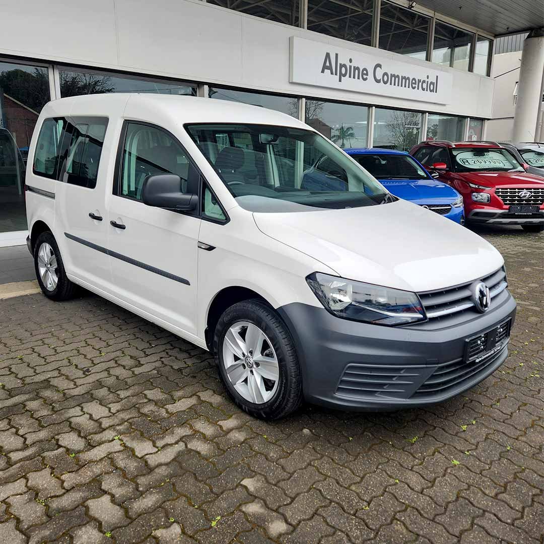 Used 2020 Volkswagen Light Commercial Caddy Crew Bus for sale in ...