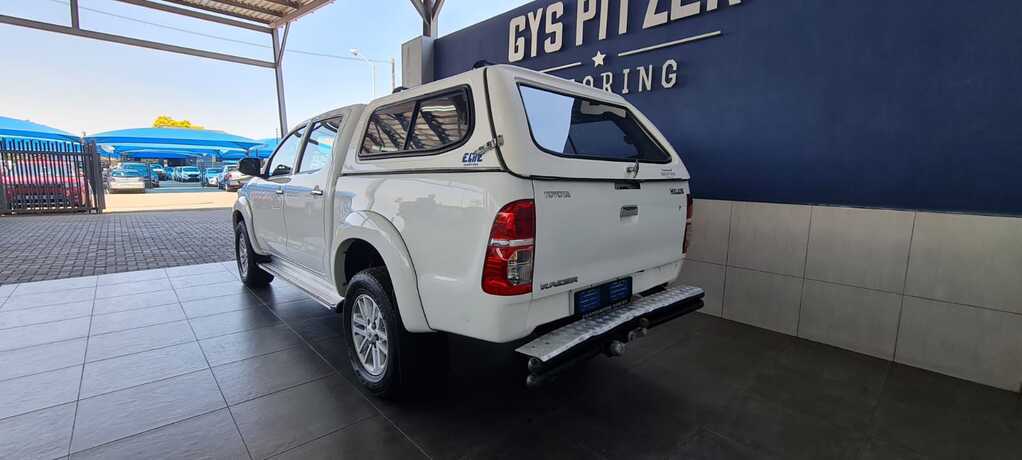 Manual Toyota Hilux Single Cab 2013 for sale