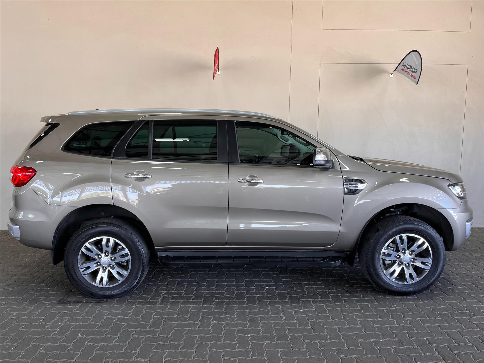 Used 2020 Ford Everest for sale in Bloemfontein Free State - ID ...