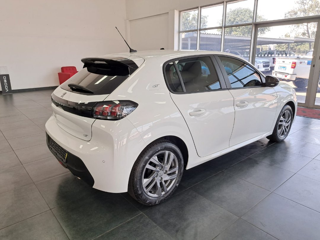 Used 2023 Peugeot 208 for sale in Richards Bay KwaZuluNatal ID