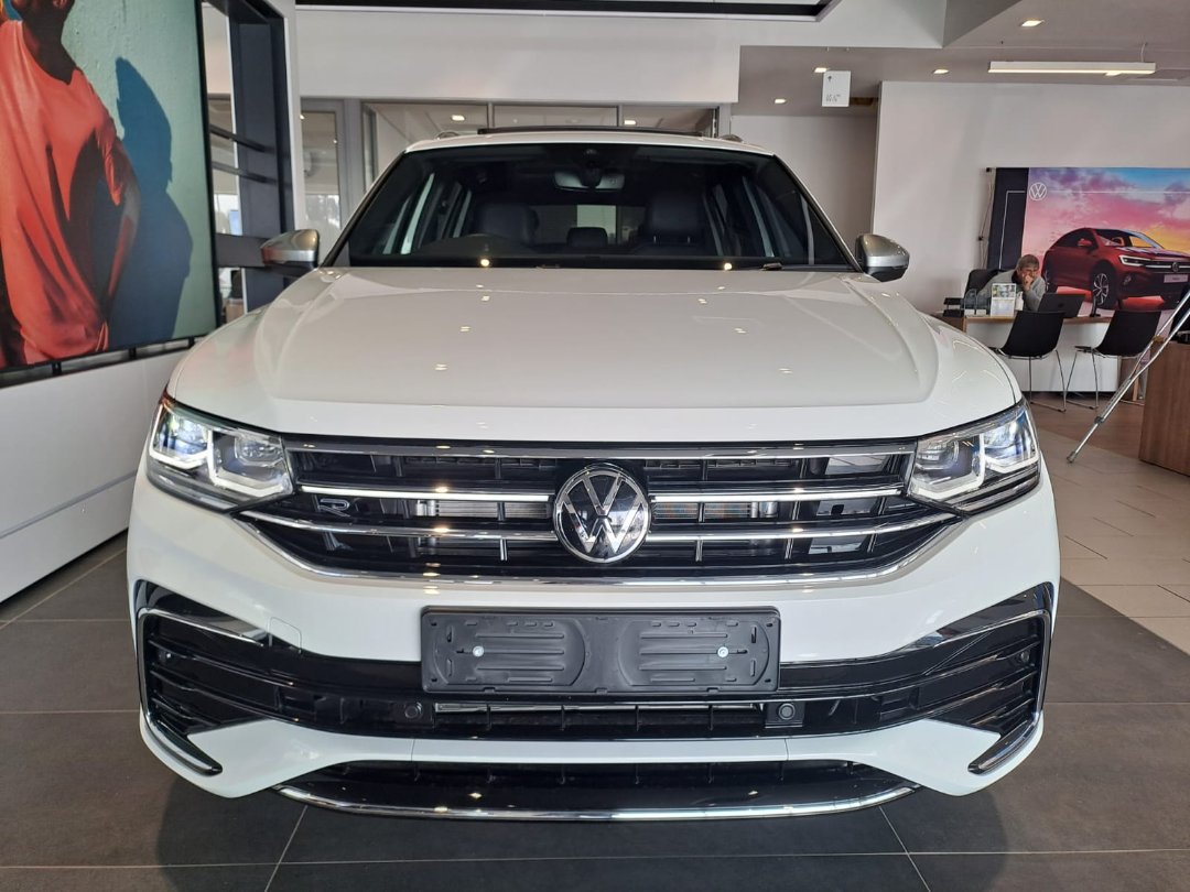 Volkswagen (VW) Tiguan IV 1.4 TSI R-Line DSG (110kW) for sale - R 784 ...