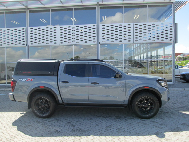 Used 2021 Nissan Navara for sale in Port Elizabeth Eastern Cape - ID ...