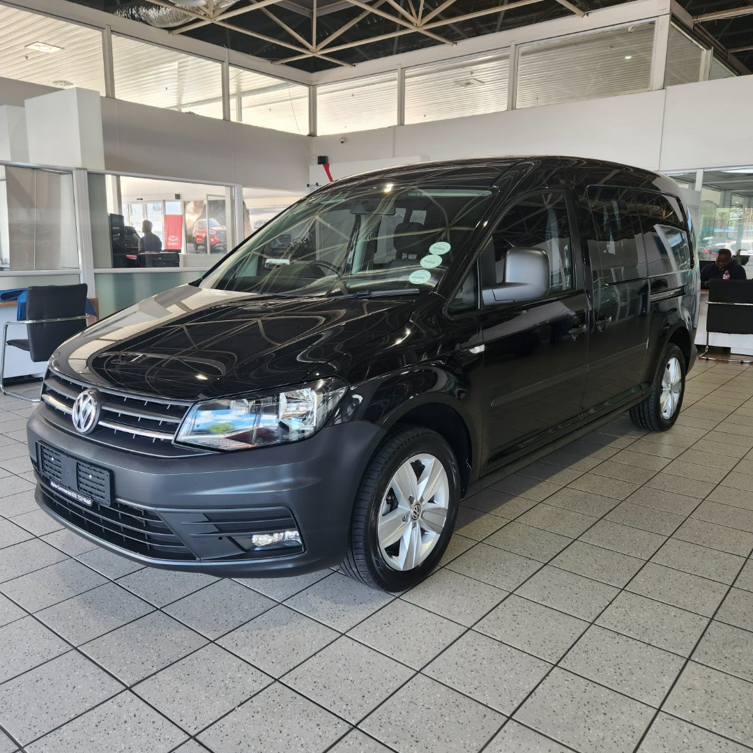 Used 2021 Volkswagen Light Commercial Caddy Crew Bus for sale in ...