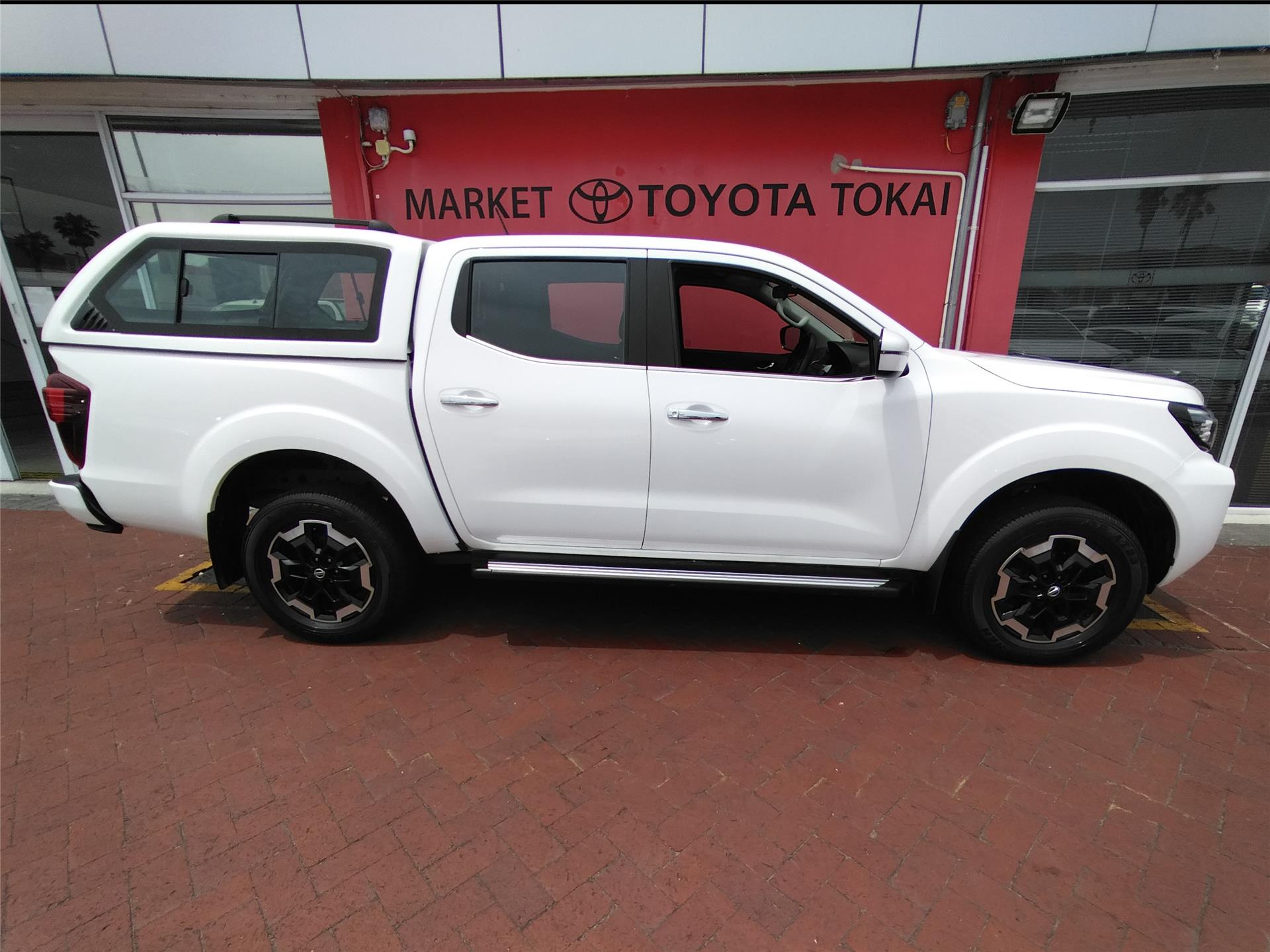 Used 2022 Nissan Navara for sale in Cape Town Western Cape - ID: 995615 ...