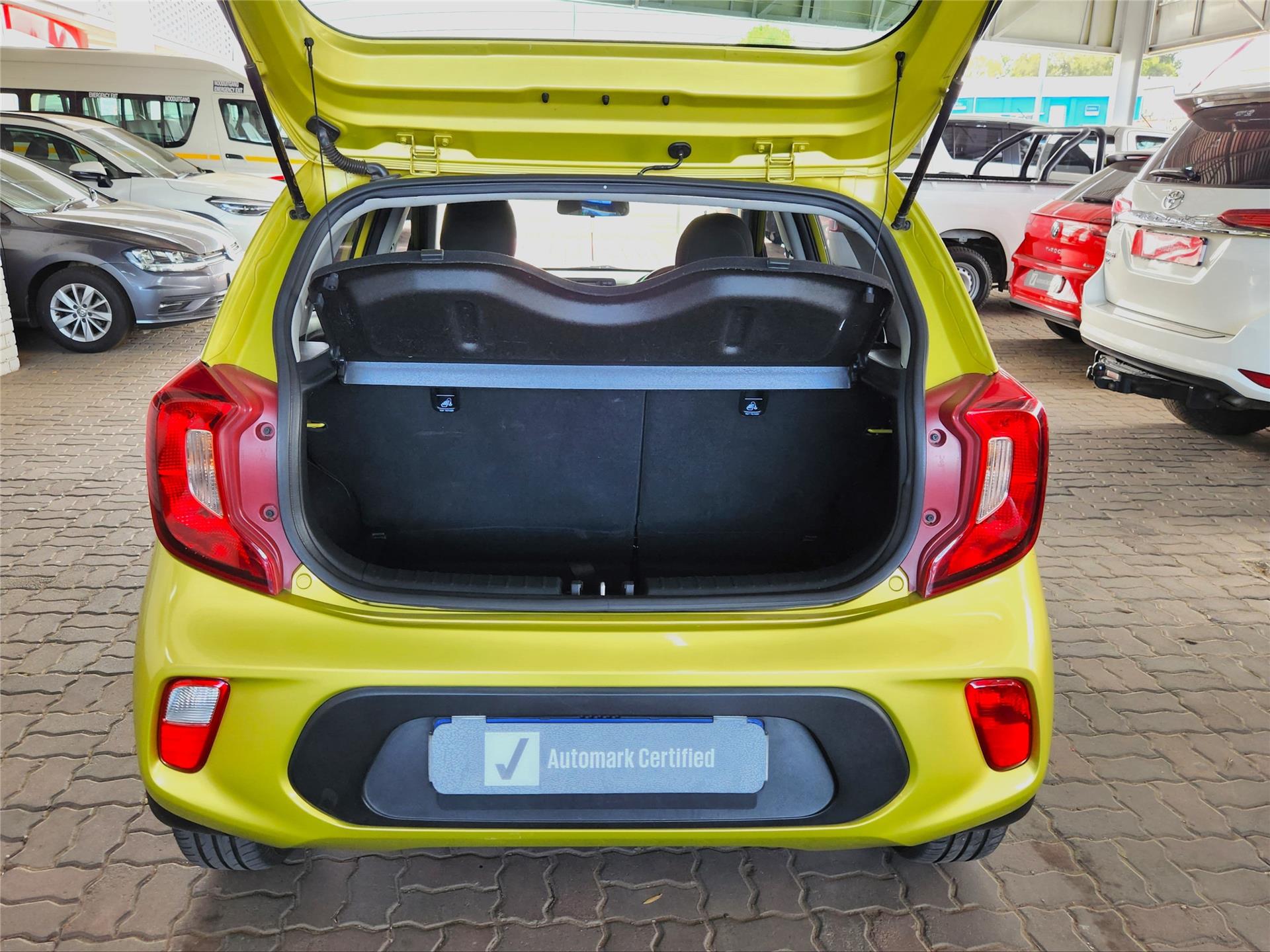 Used 2018 Kia Picanto for sale in King Williams Town Eastern Cape ID