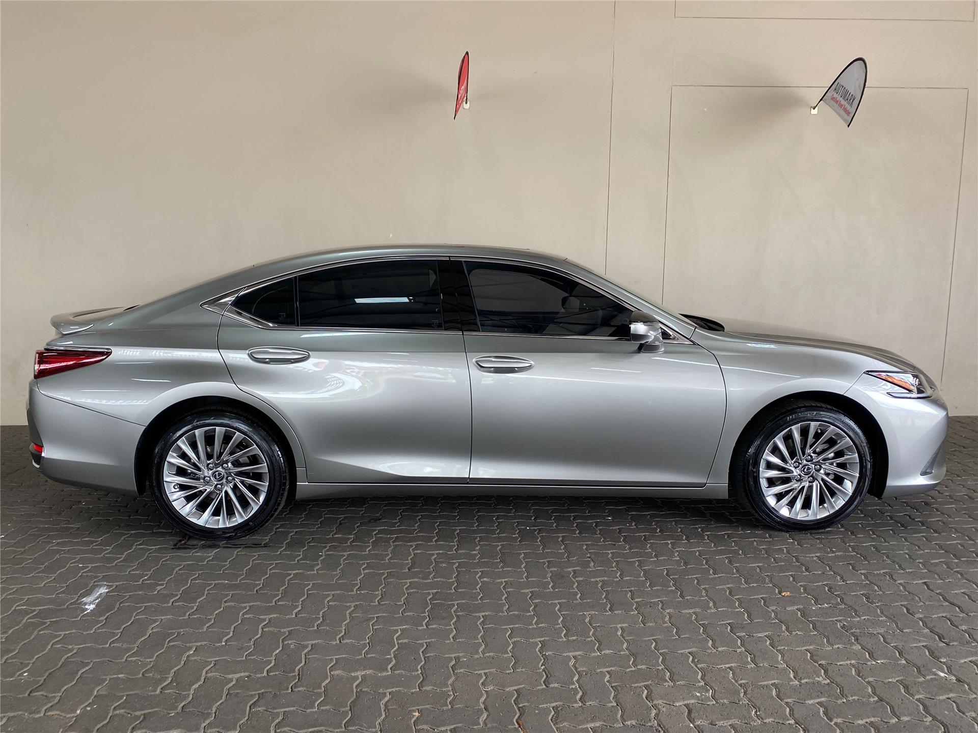 Demo 2024 Lexus ES for sale in Bloemfontein Free State ID 1046714/1