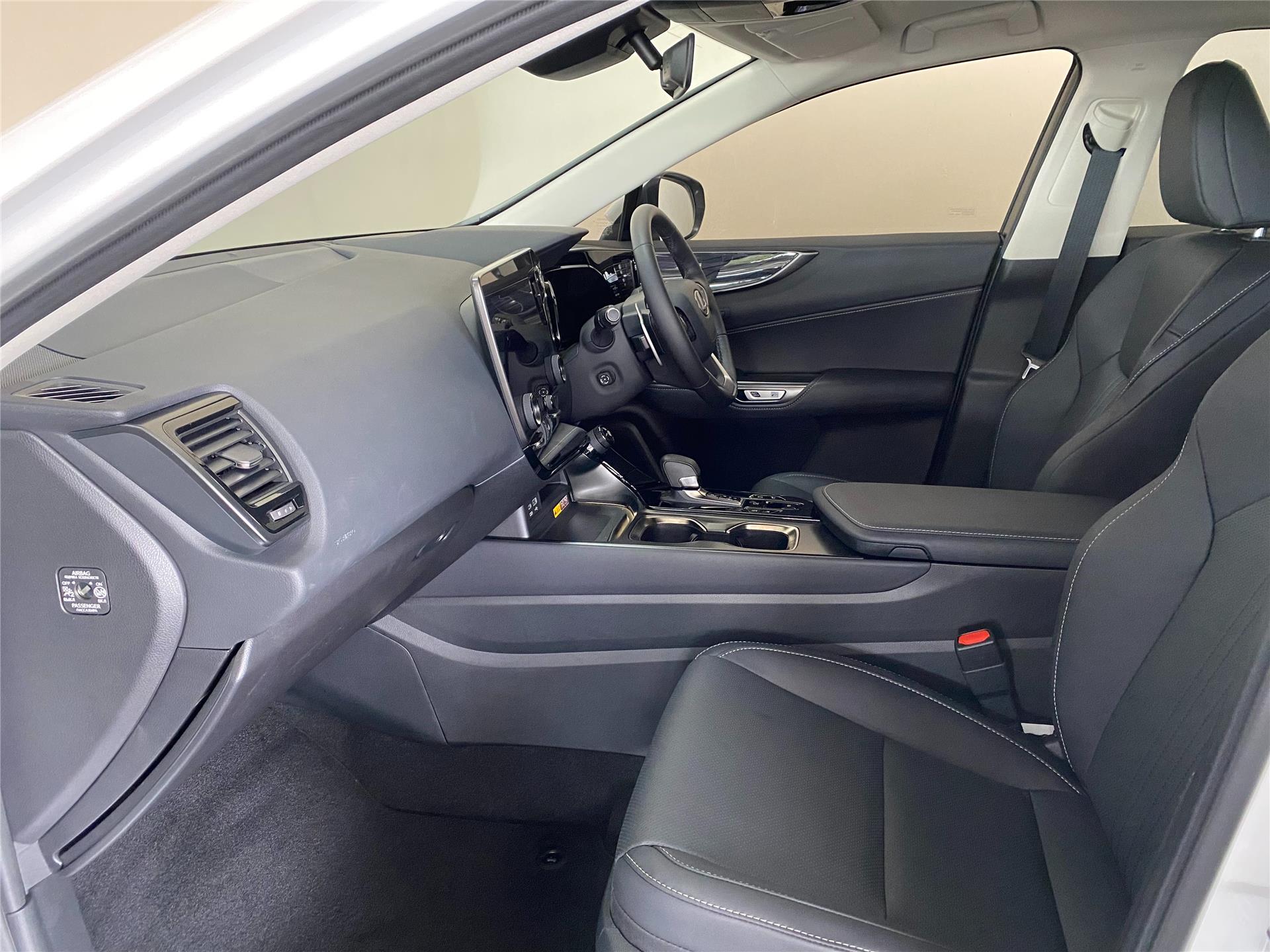 Demo 2024 Lexus NX for sale in Bloemfontein Free State ID 76E202763