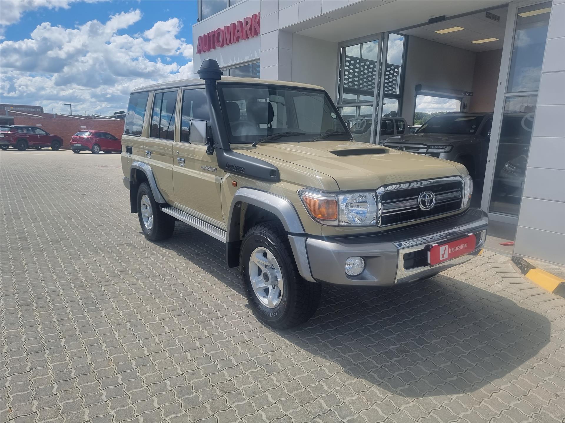 2024 Toyota Land Cruiser 76  for sale - 1080024/1