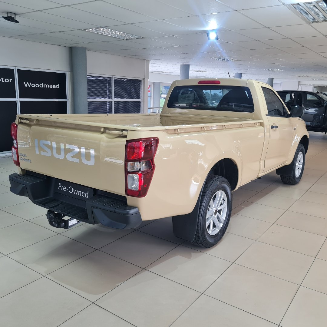 Used 2024 Isuzu DMAX Single Cab for sale in Sandton Gauteng ID