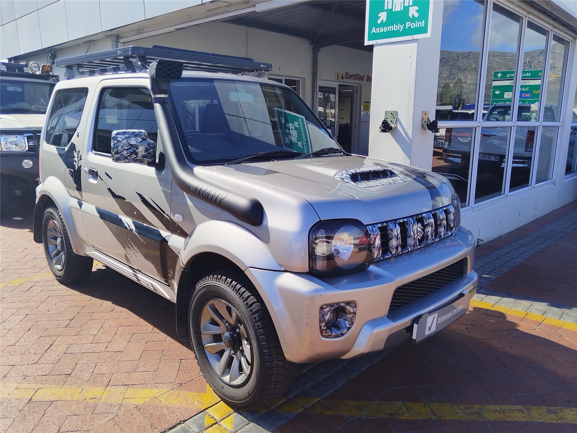 Used Suzuki Jimny For Sale: Stunning Photos Inside! - esyshsb