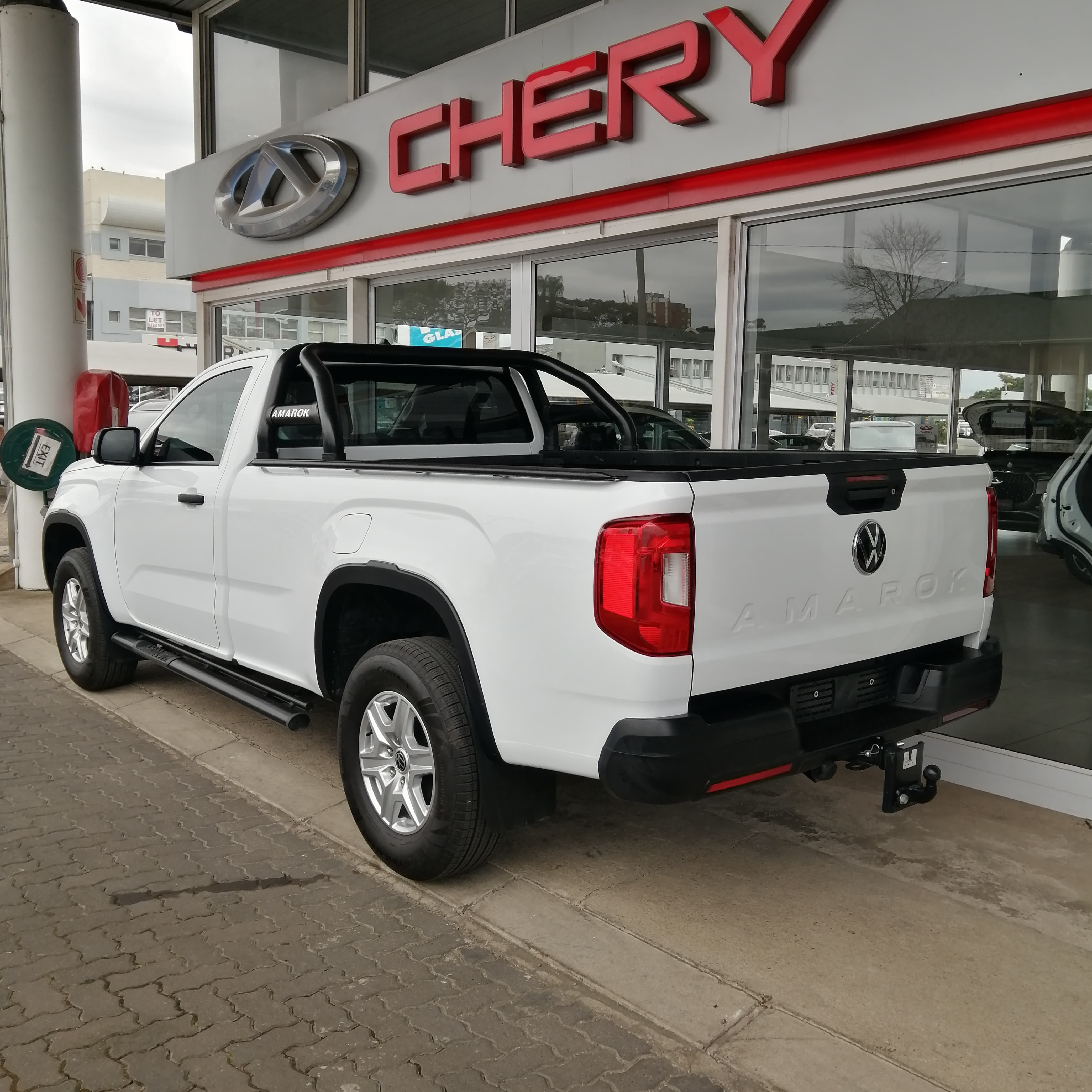 Manual Volkswagen Light Commercial New Amarok 2023 for sale