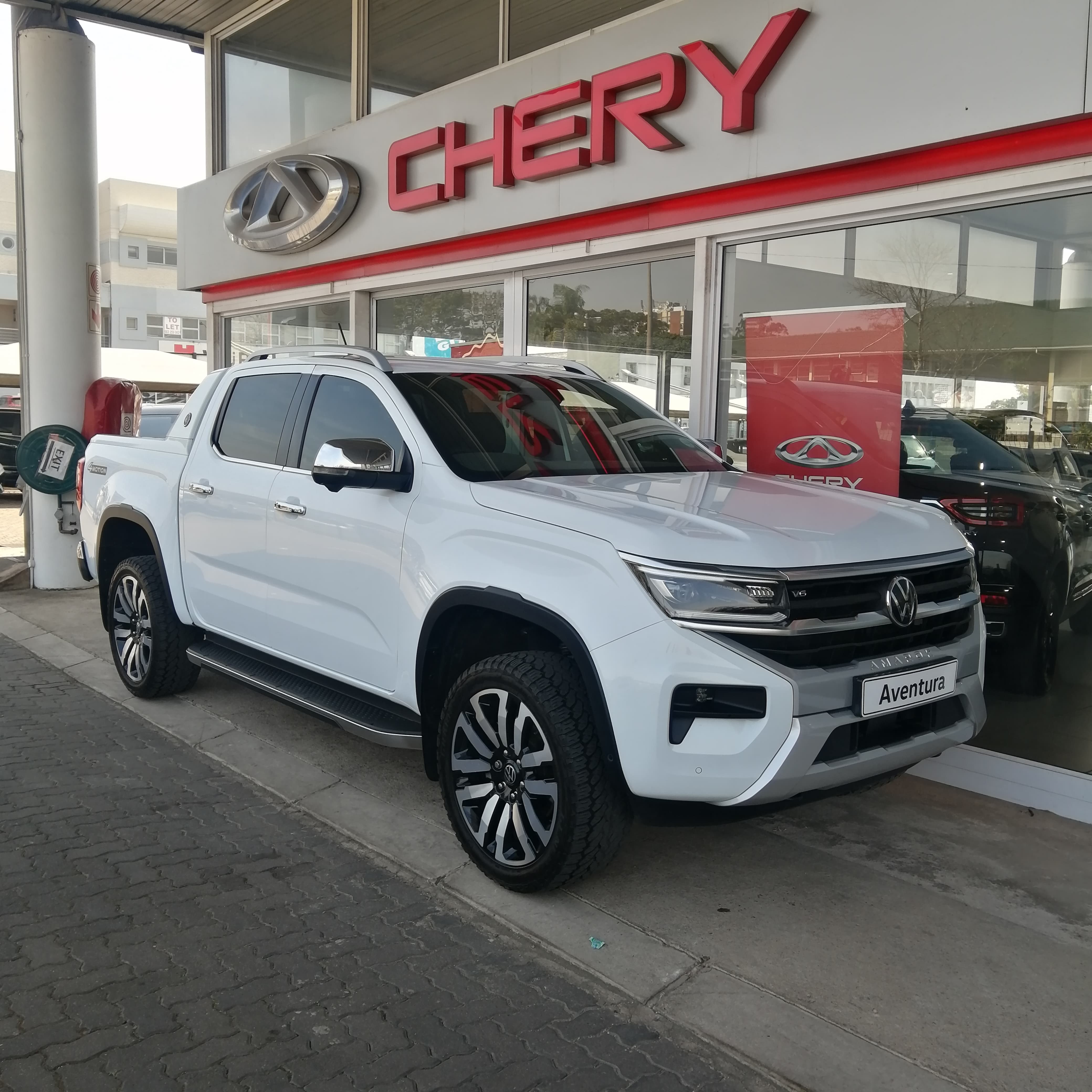 2023 Volkswagen Light Commercial New Amarok  - 280574/1