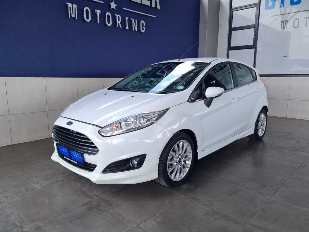 2015 Ford Fiesta  for sale - 63616