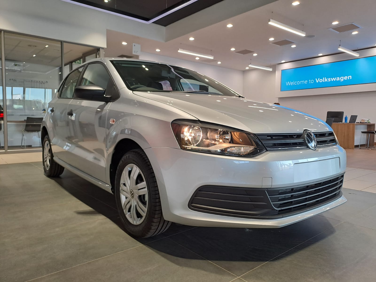 Volkswagen (VW) Polo Vivo 1.4 Hatch Trendline 5 Door for sale - R 229 ...