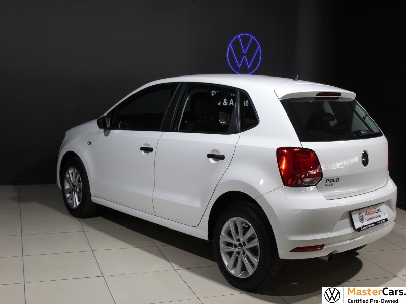 Manual Volkswagen Polo Vivo Hatch 2024 for sale