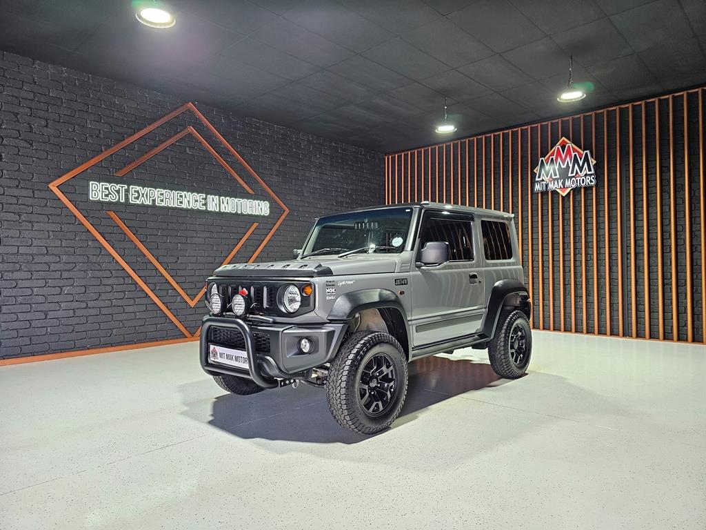 2022 Suzuki Jimny 1.5 GL Q2FyTGlzdGluZzozMDUyNjY R369900 | Avo Auto