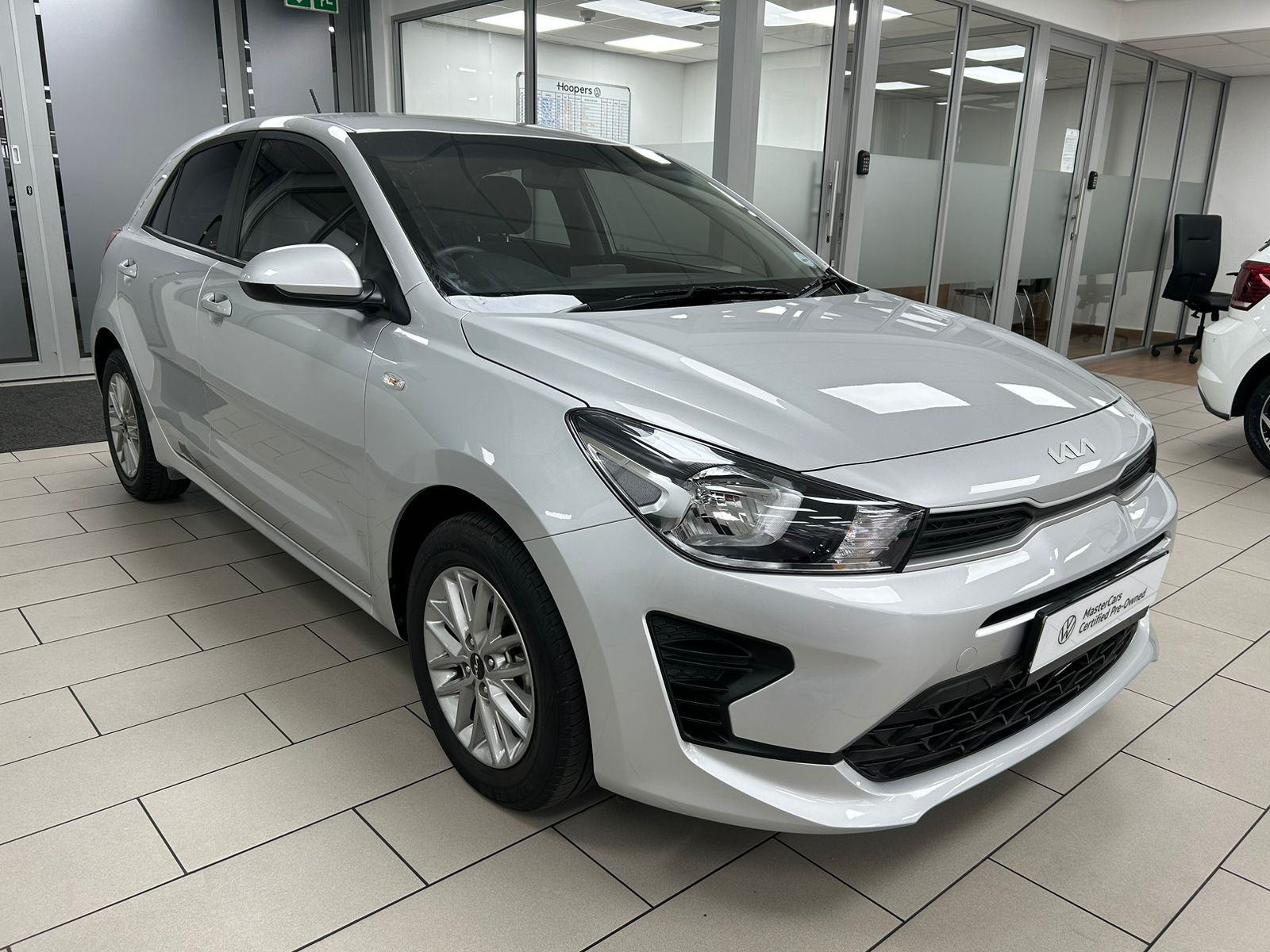 2023 Kia Rio Hatch  for sale - 01HVUNF772726