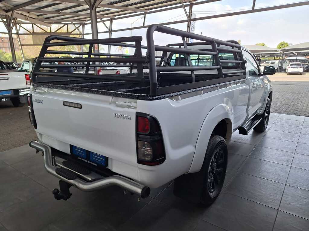 Toyota Hilux Single Cab 2015  for sale