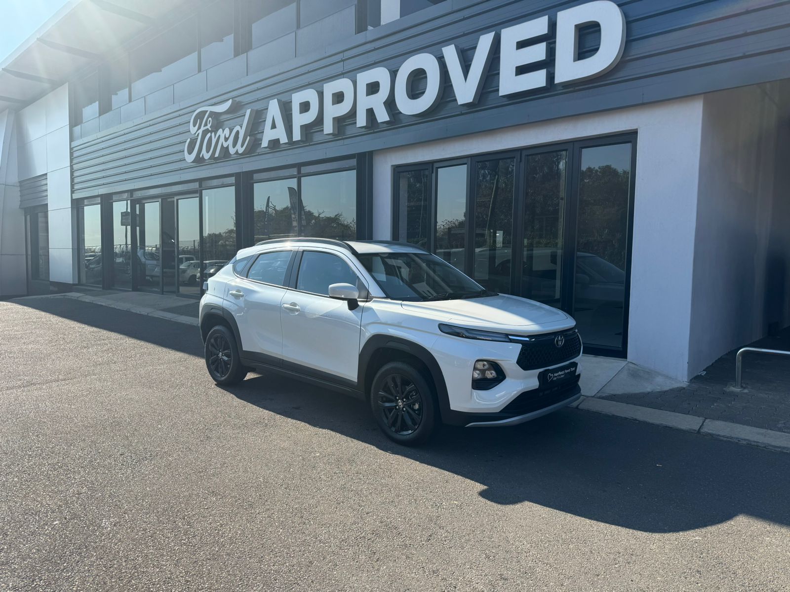 2024 Toyota Starlet Cross  for sale in KwaZulu-Natal, Amanzimtoti - UF71087