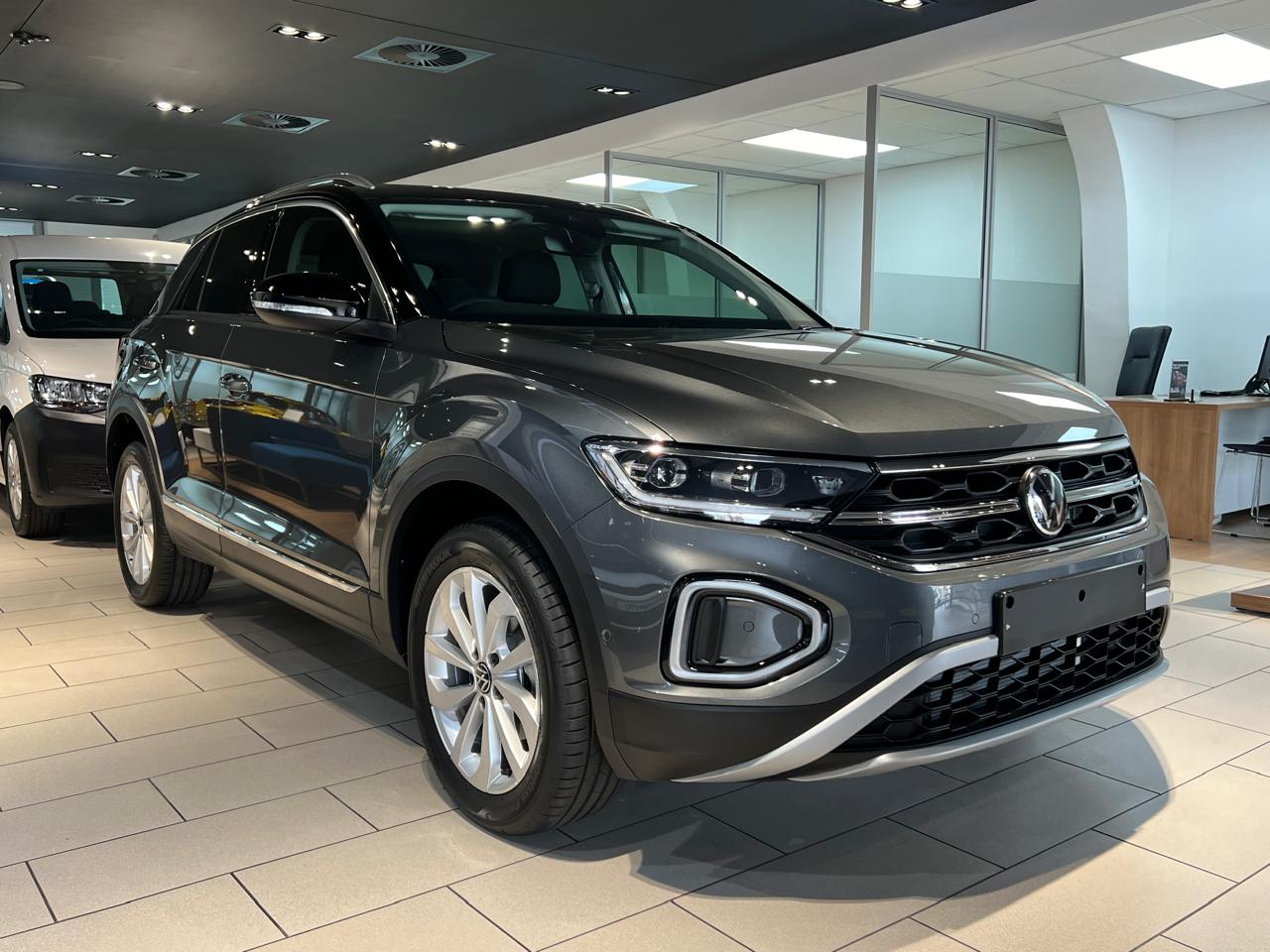 2024 Volkswagen T-Roc  for sale in KwaZulu-Natal, Durban - 01HVDEM180488